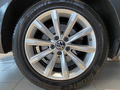 2021 Volkswagen Passat