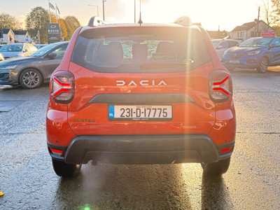 2023 Dacia Duster