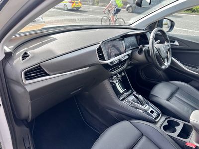 2023 Opel Grandland