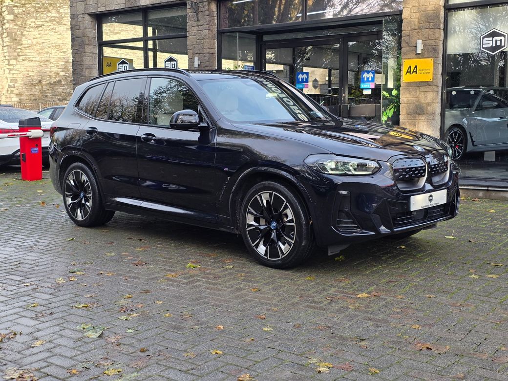 2023 BMW iX3