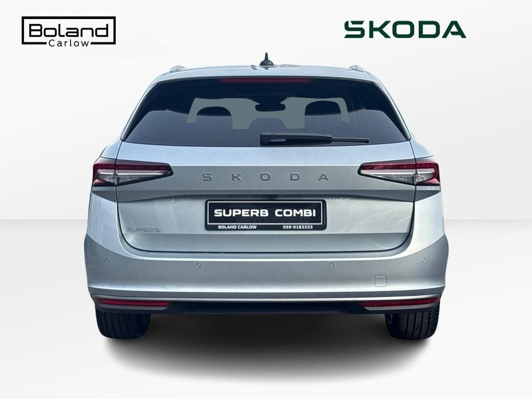 2027 Skoda Superb