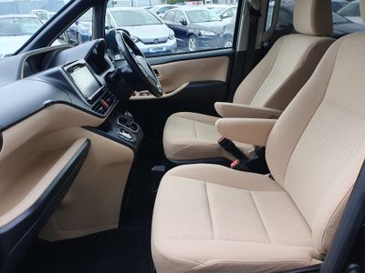 2014 Toyota Noah