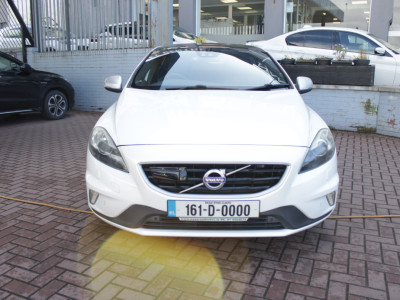 2016 Volvo V40