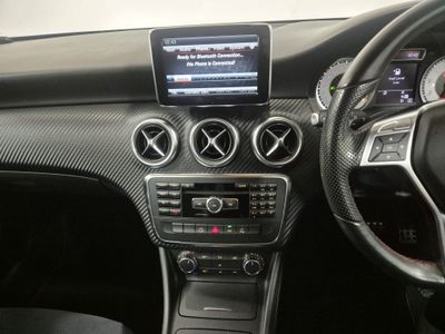 2013 Mercedes-Benz A 180