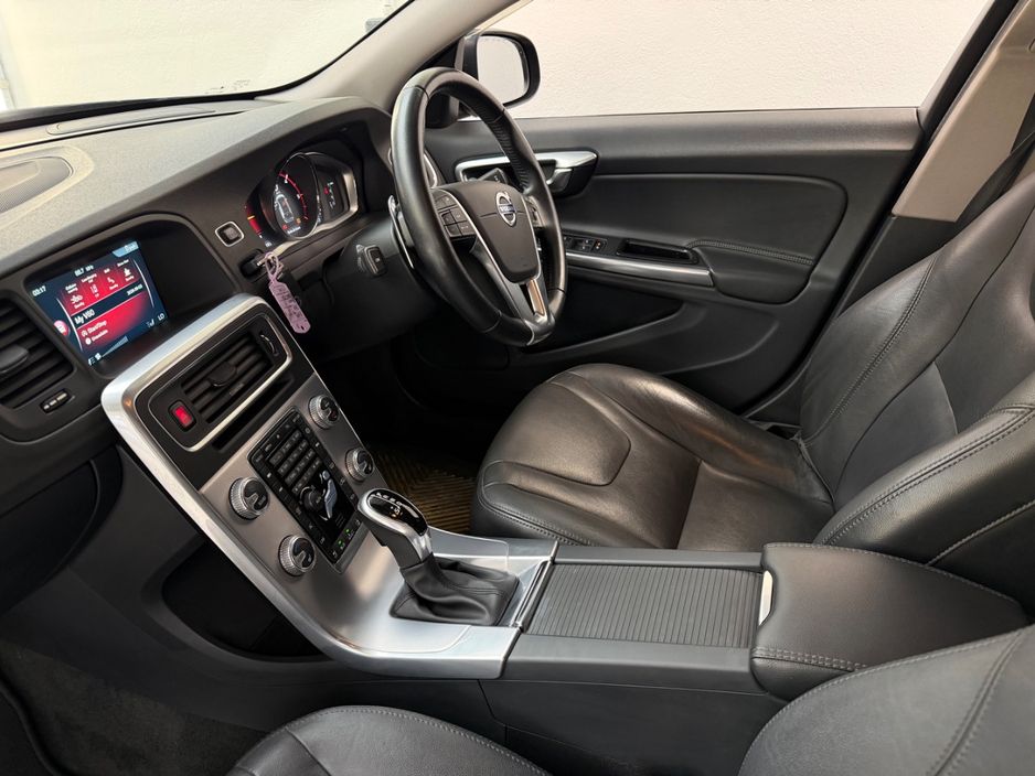 2017 Volvo V60