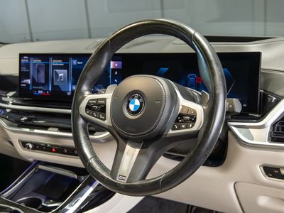 2022 BMW X7