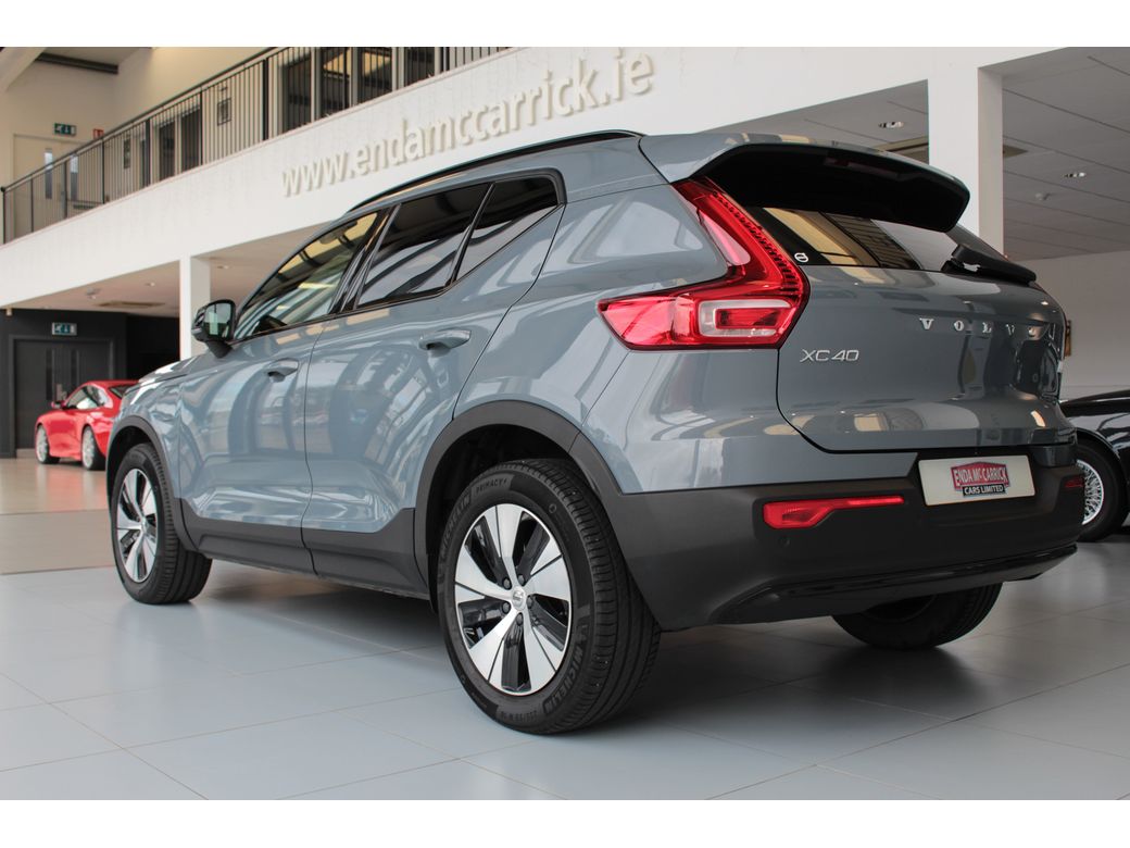 2023 Volvo XC40