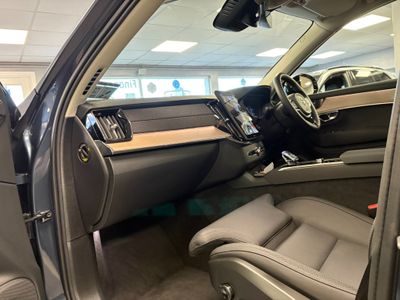2025 Volvo XC90