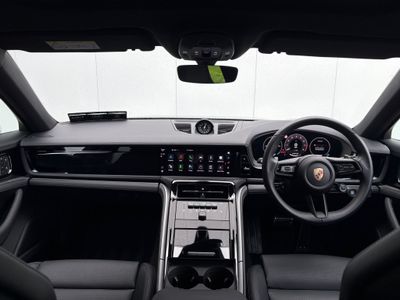 2025 Porsche Panamera