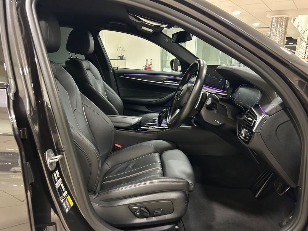 2021 BMW 5 Series