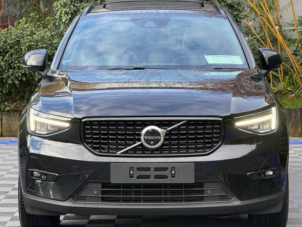 2022 Volvo XC40