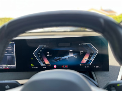 2023 BMW iX