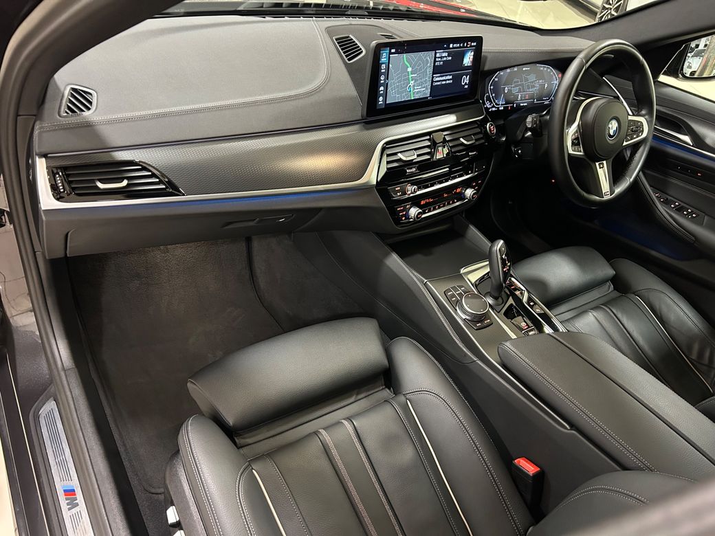 2022 BMW 5 Series