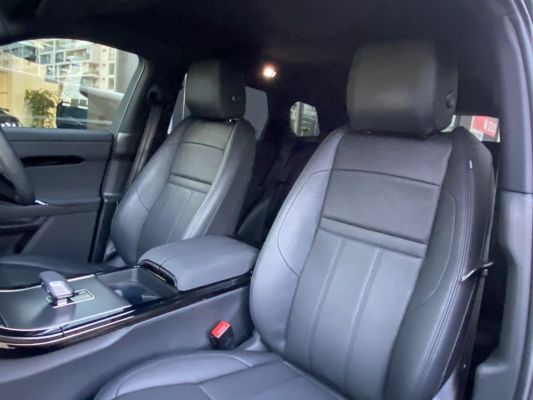 2025 Land Rover Range Rover Evoque