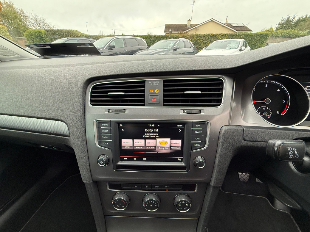 2016 Volkswagen Golf
