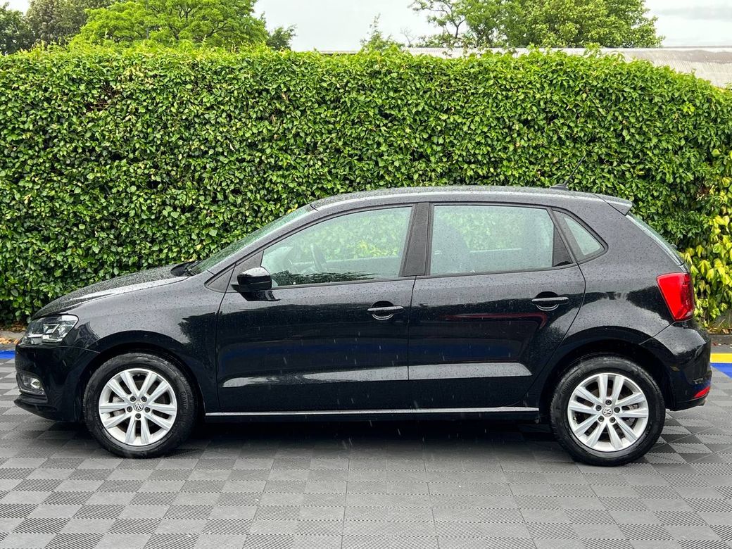 2017 Volkswagen Polo