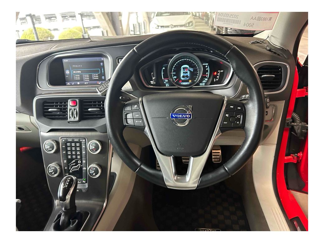 2013 Volvo V40