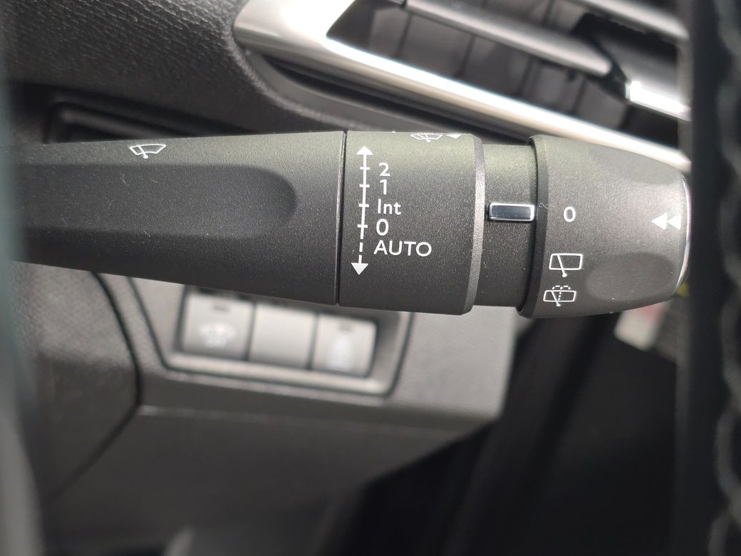 2023 Peugeot 3008