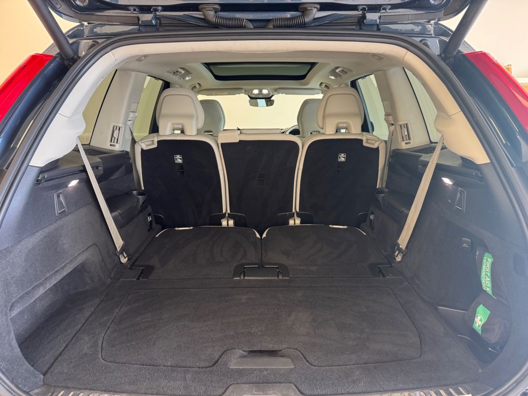 2023 Volvo XC90