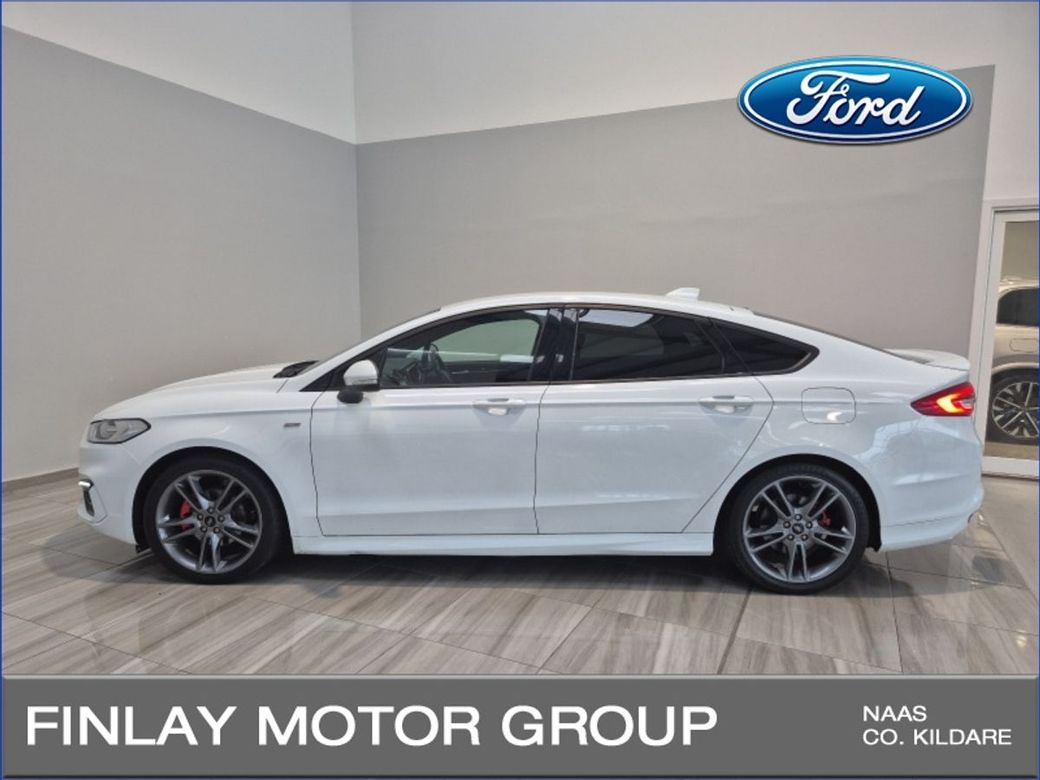2022 Ford Mondeo
