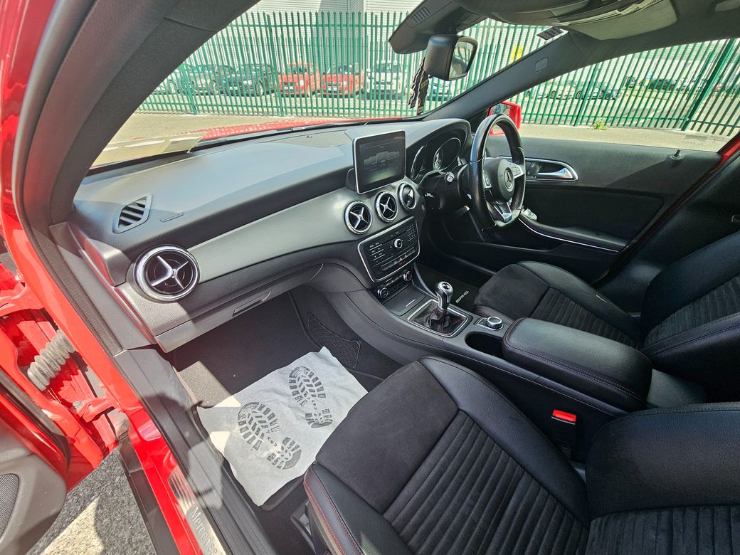 2015 Mercedes-Benz GLA Class