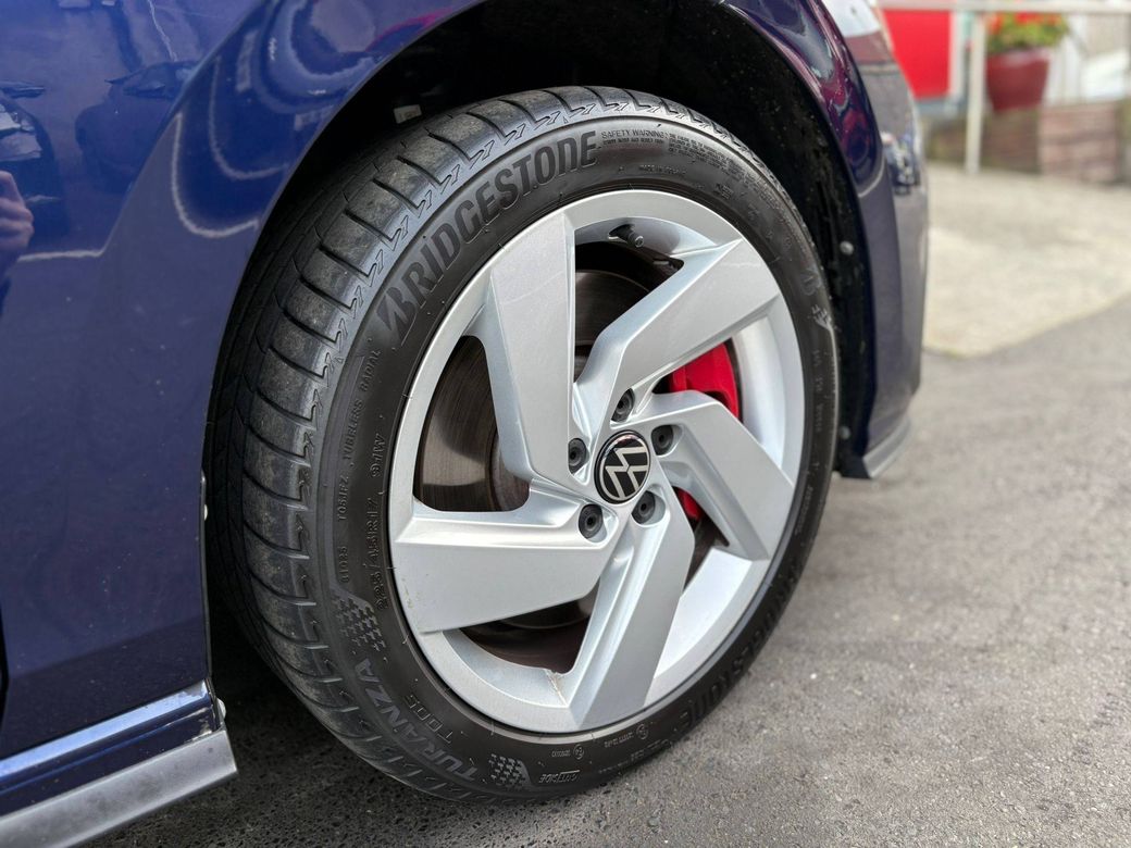 2024 Volkswagen Golf