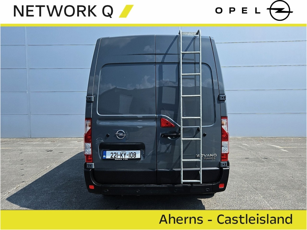 2022 Opel Movano