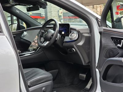 2024 Mercedes-Benz EQS SUV