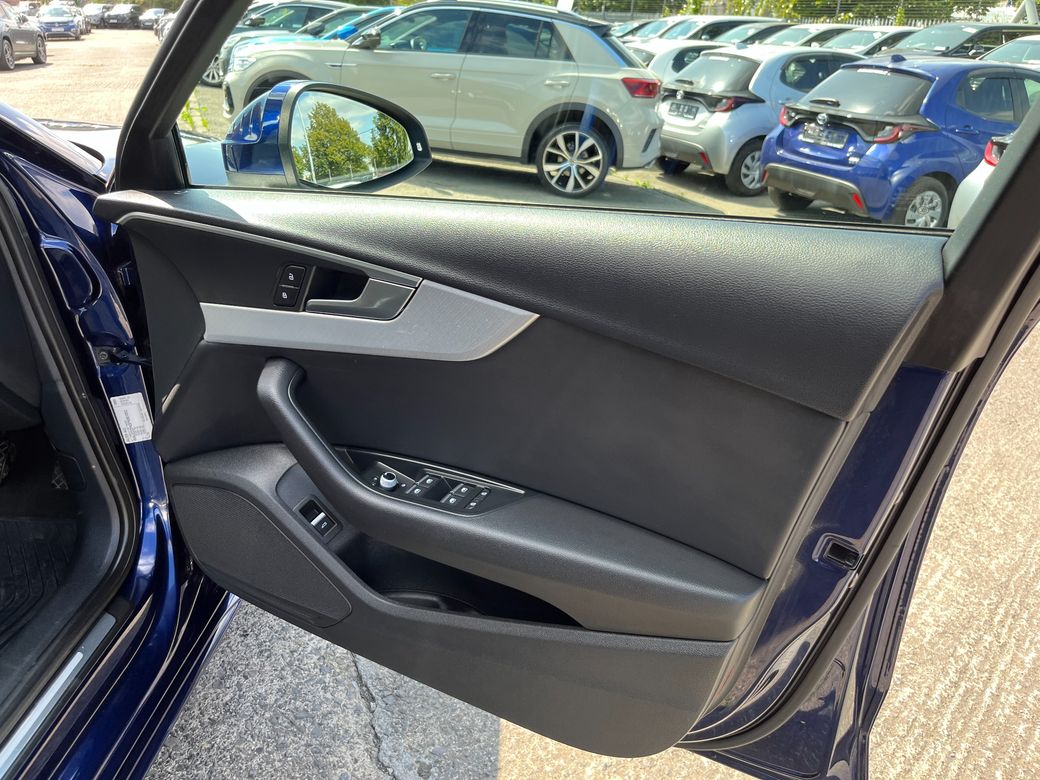 2022 Audi A4