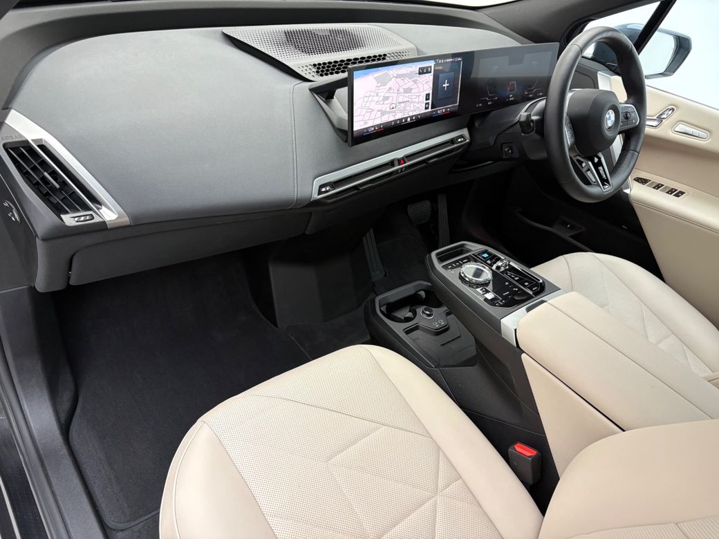 2024 BMW iX