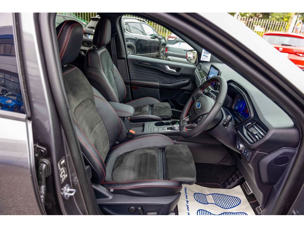 2023 Ford Kuga