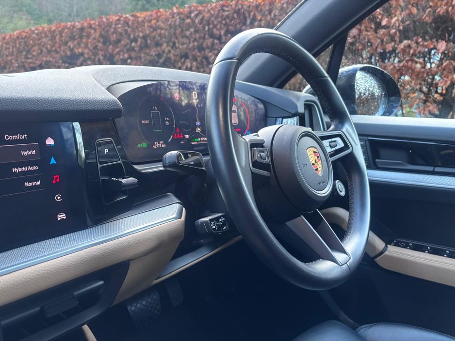 2023 Porsche Cayenne