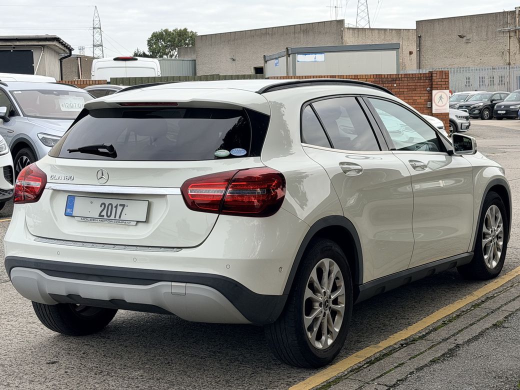 2017 Mercedes-Benz GLA 180