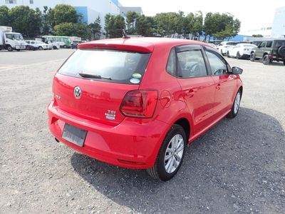 2017 Volkswagen Polo