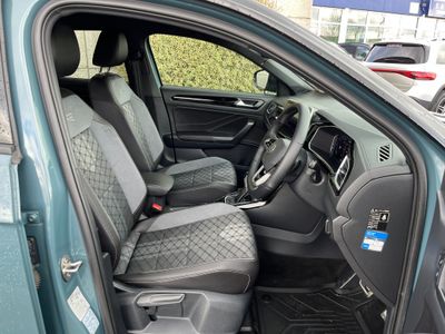 2023 Volkswagen T-Roc