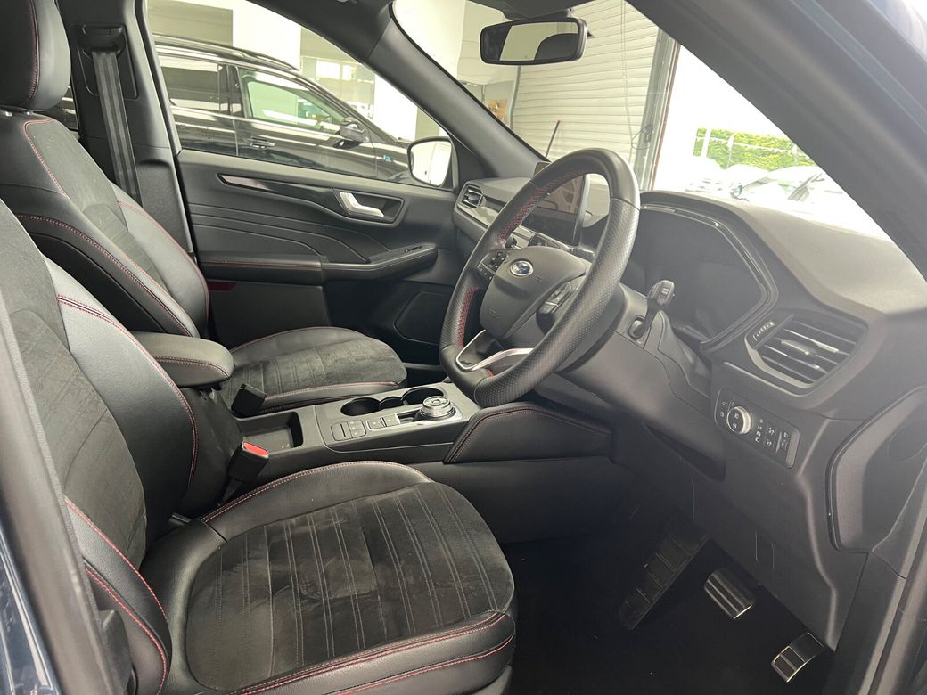 2022 Ford Kuga