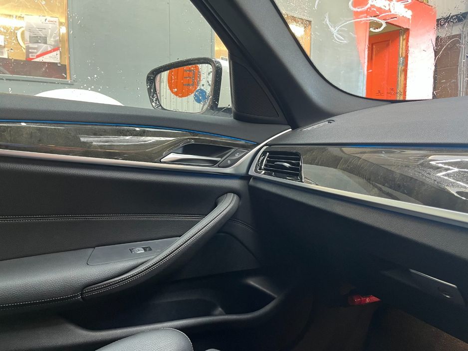 2021 BMW 5 Series
