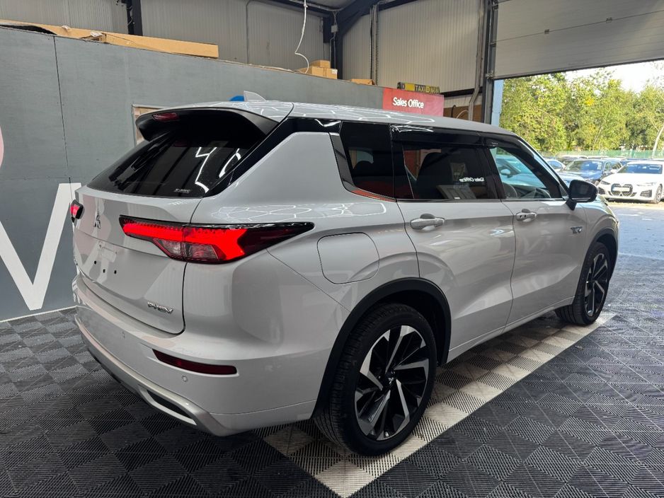 2024 Mitsubishi Outlander