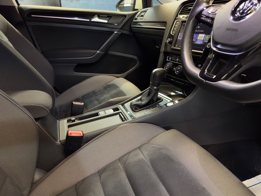 2016 Volkswagen Golf