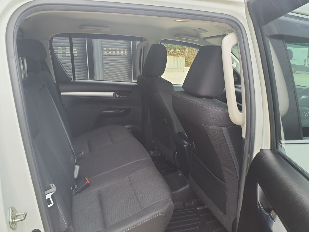 2024 Toyota Hilux