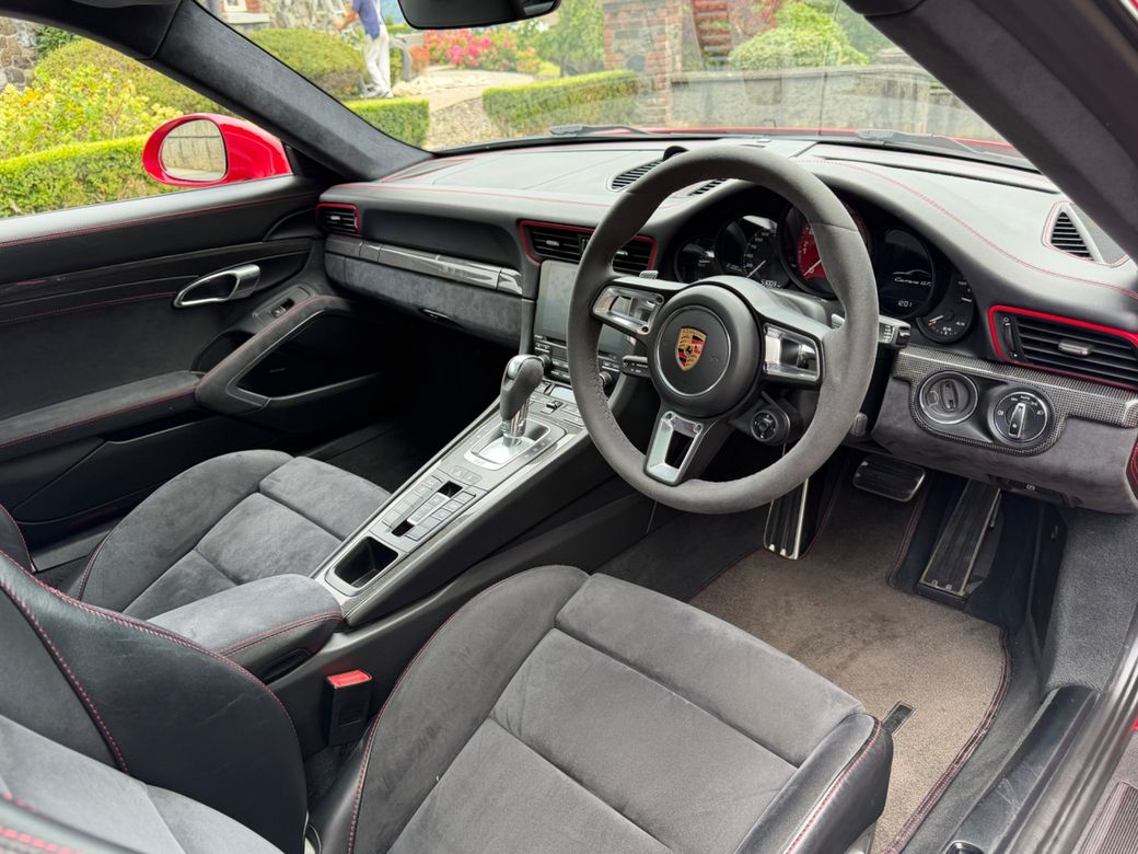 2017 Porsche 911