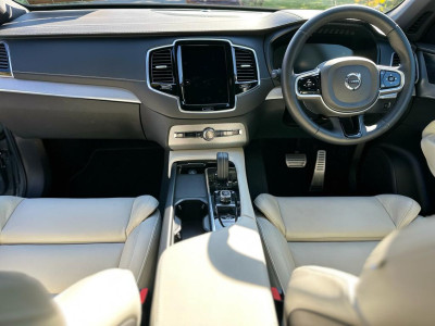 2022 Volvo XC90