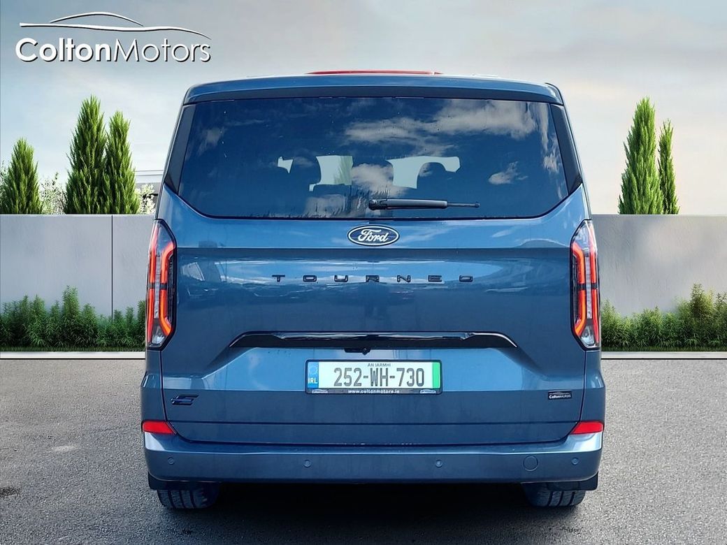 2025 Ford Tourneo Custom