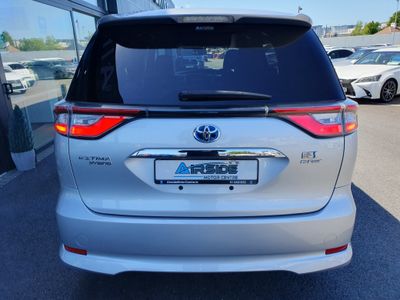 2017 Toyota Estima