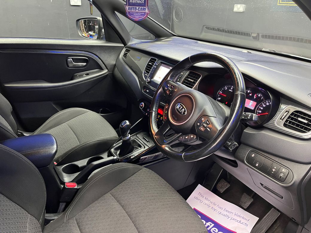 2018 Kia Carens