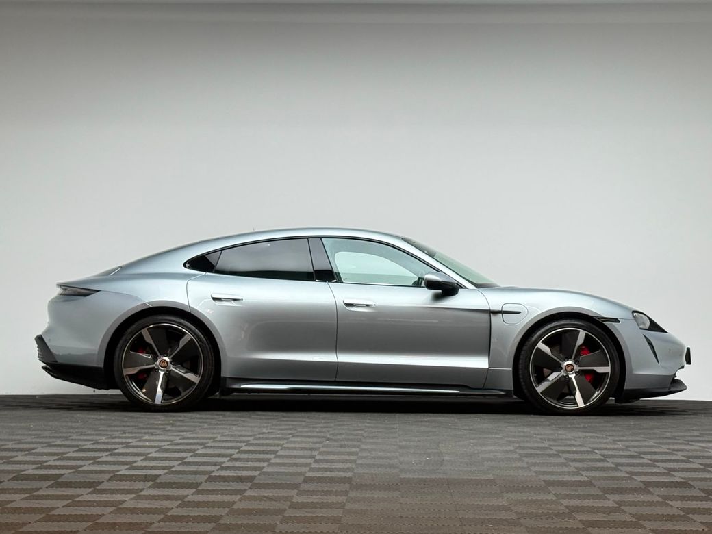 2021 Porsche Taycan