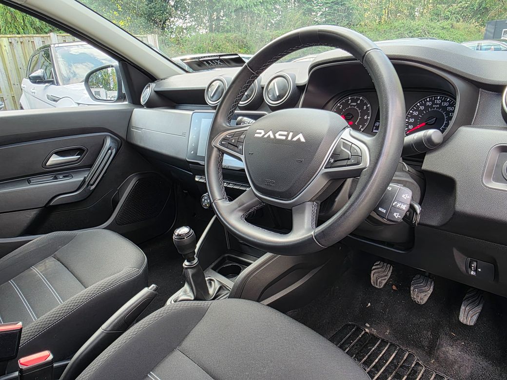 2023 Dacia Duster