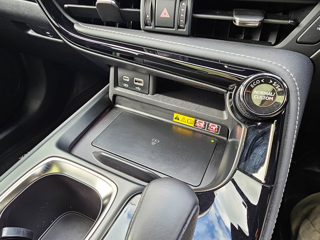 2025 Lexus NX 450H+