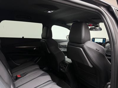 2023 Peugeot 5008