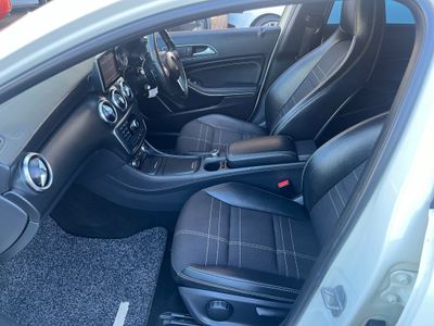 2014 Mercedes-Benz A 180